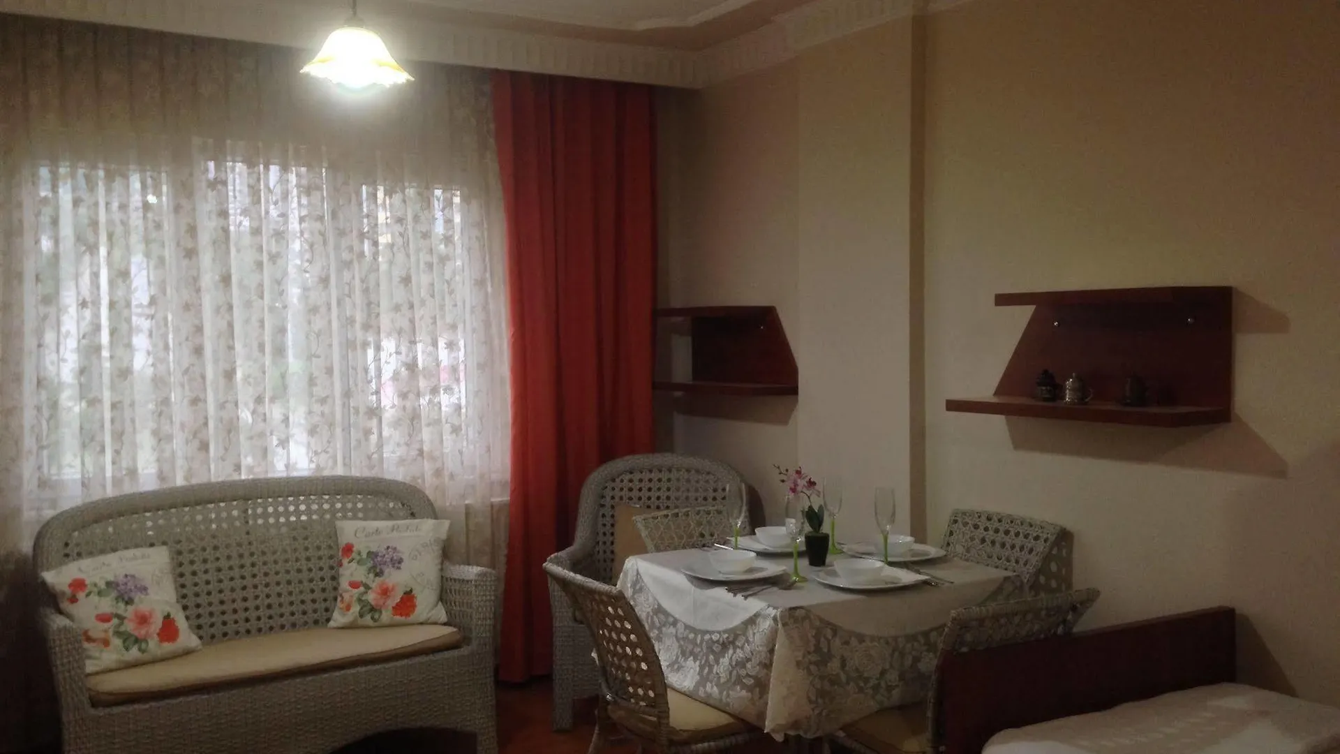Nazli Aparts Trabzon